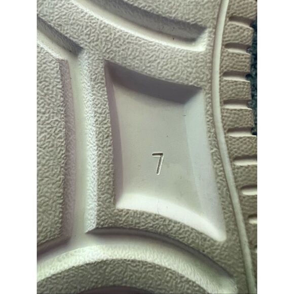 Princess Polly White Dylan Platform Sneakers Size 7 - Picture 8 of 8